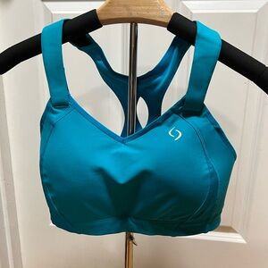 Brooks Wireless Sports Bra